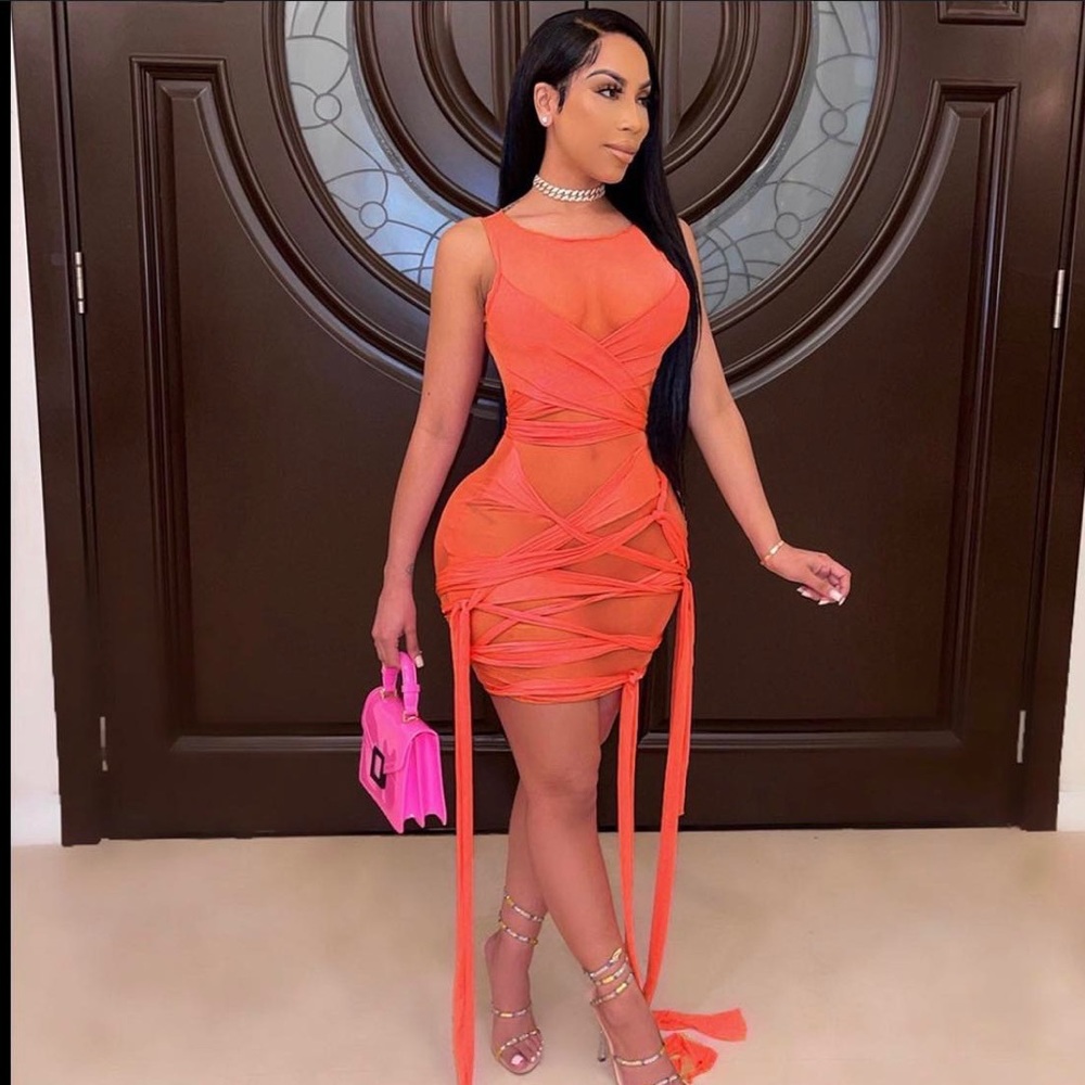 “Wrap Me Up” dress (orange) 🍊🧡